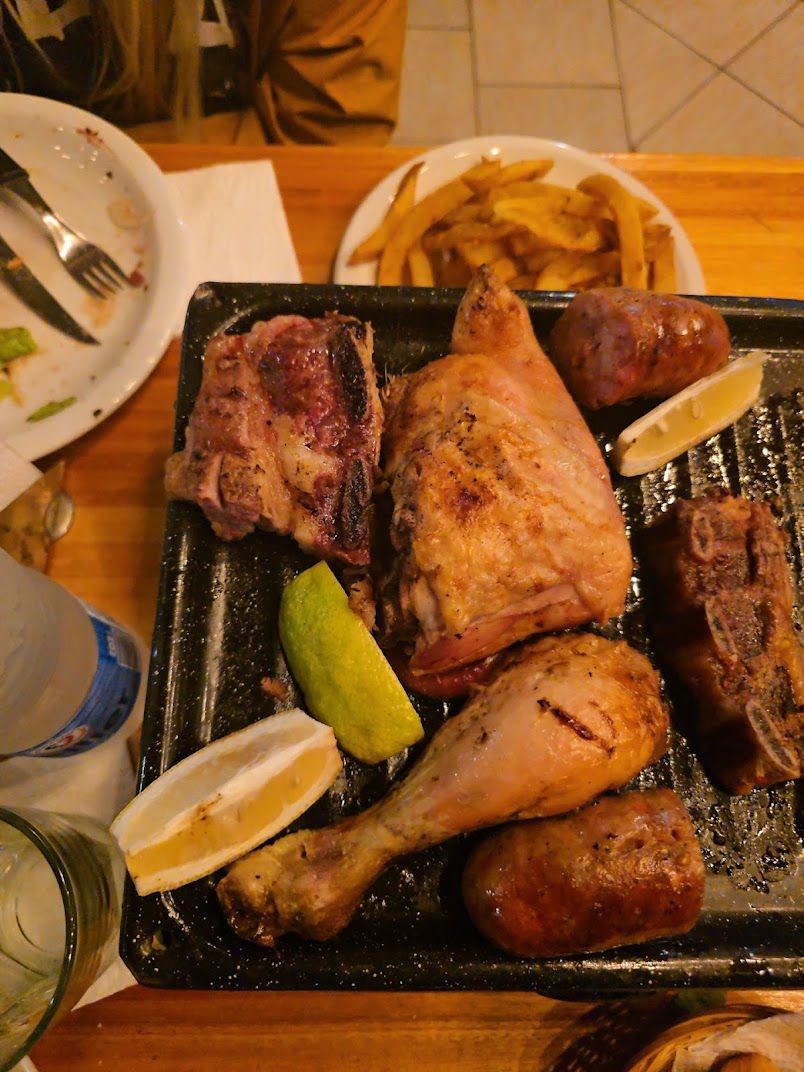 Imagen de La Familia | Restaurante